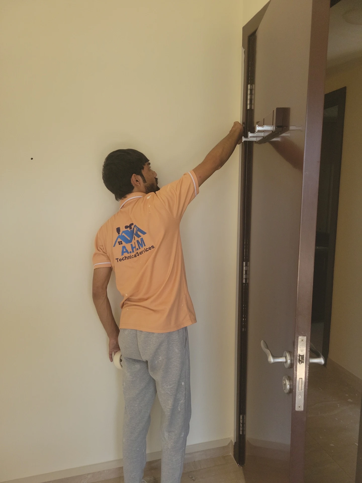 How We Repainted a Dubai Marina Apartment, On Schedule From Start to Finish